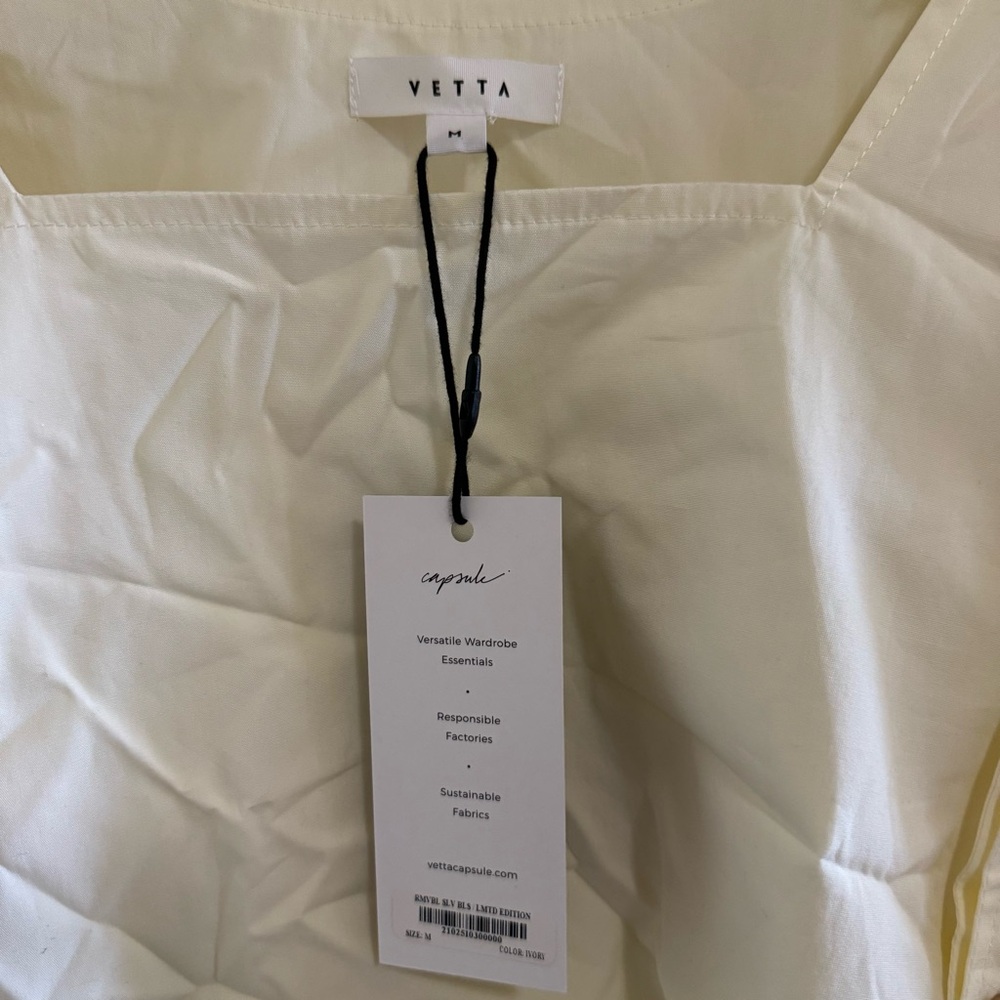 Vetta Capsule Convertible Blouse Sleeveless Top - Picture 5 of 6